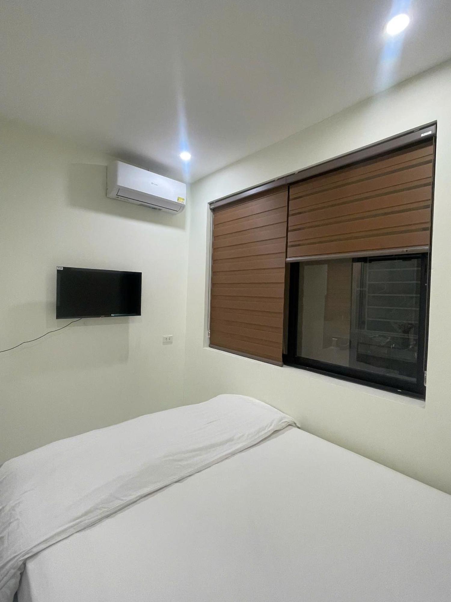 Era Apartment Xuan Thuy Hanoi Eksteriør bilde