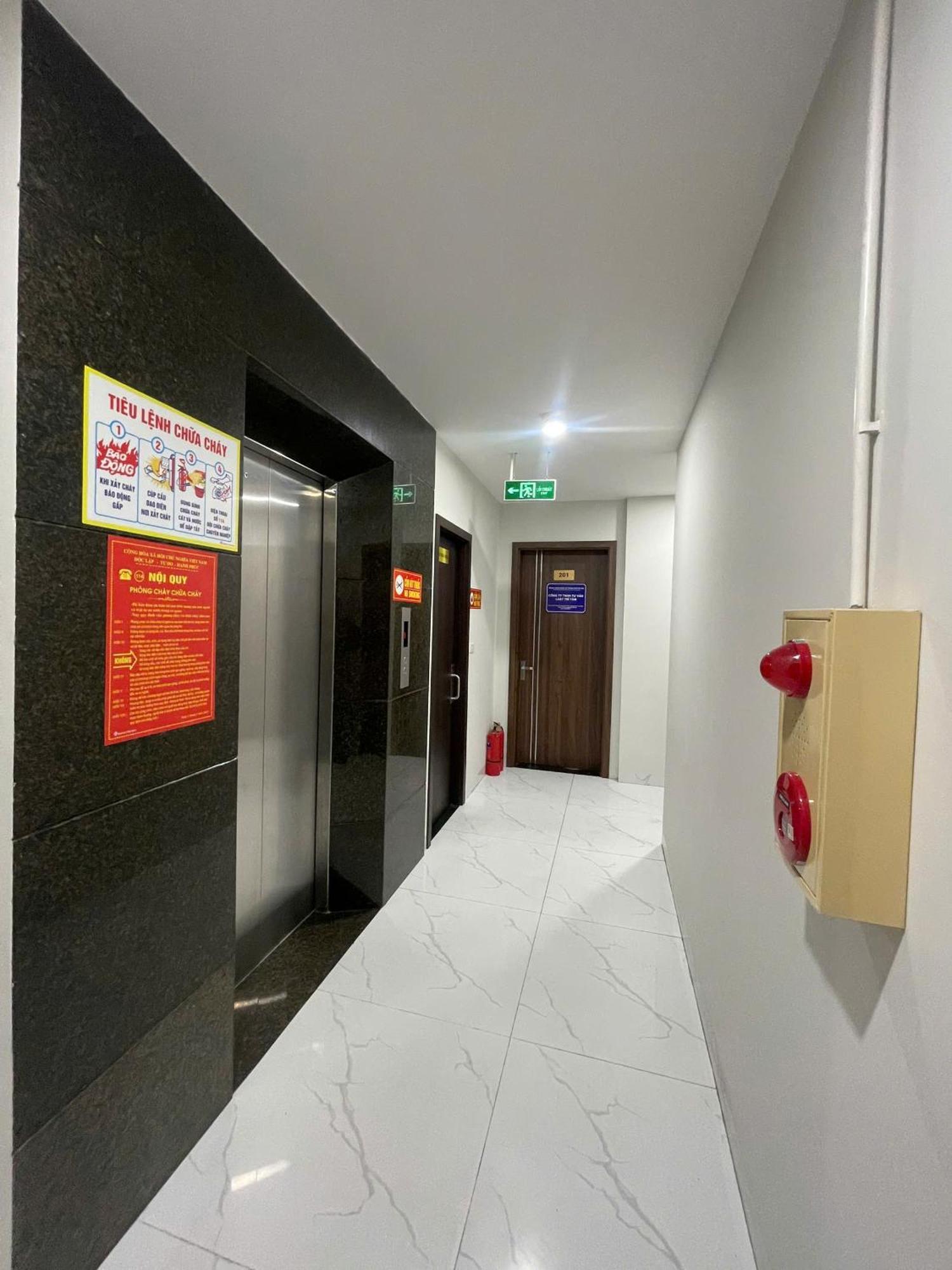 Era Apartment Xuan Thuy Hanoi Eksteriør bilde