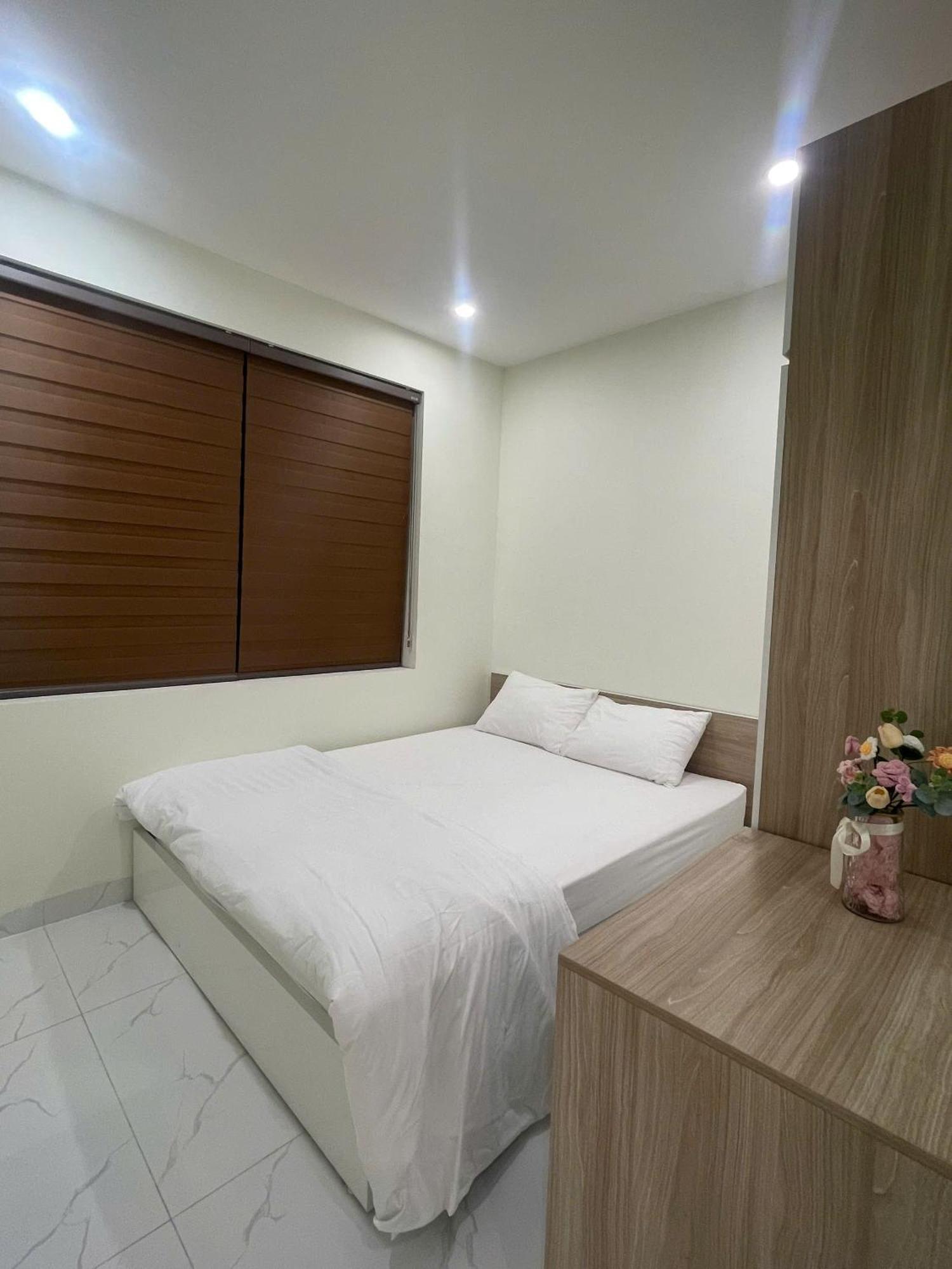 Era Apartment Xuan Thuy Hanoi Eksteriør bilde